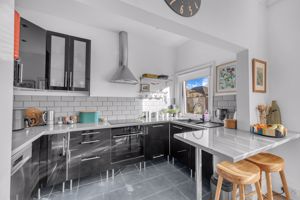 Photo 28- click for photo gallery